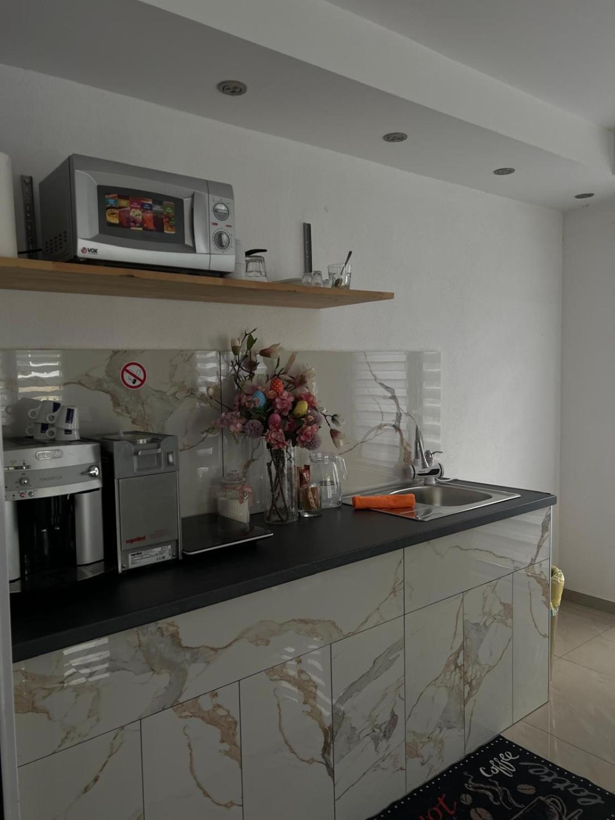 Bed and Breakfast Zeleni Dvor Ribarska Banja Exterior foto